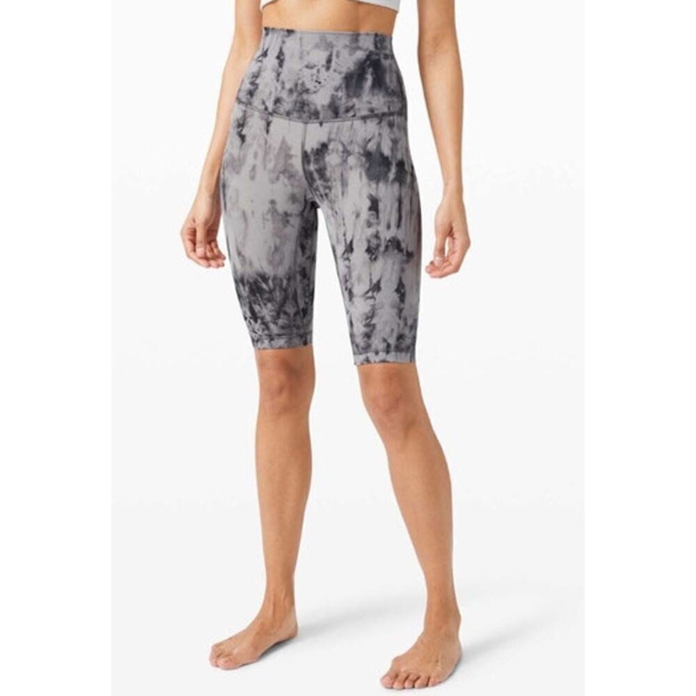 Womens Lululemon Align Super High Rise Short 10" Size 4